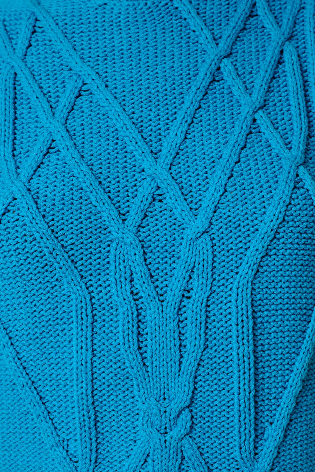 Round Neck Cable Knit Sweater Vest