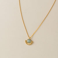 Moonpetal Pendant Necklace | Homaica Stone | Gold-Plated