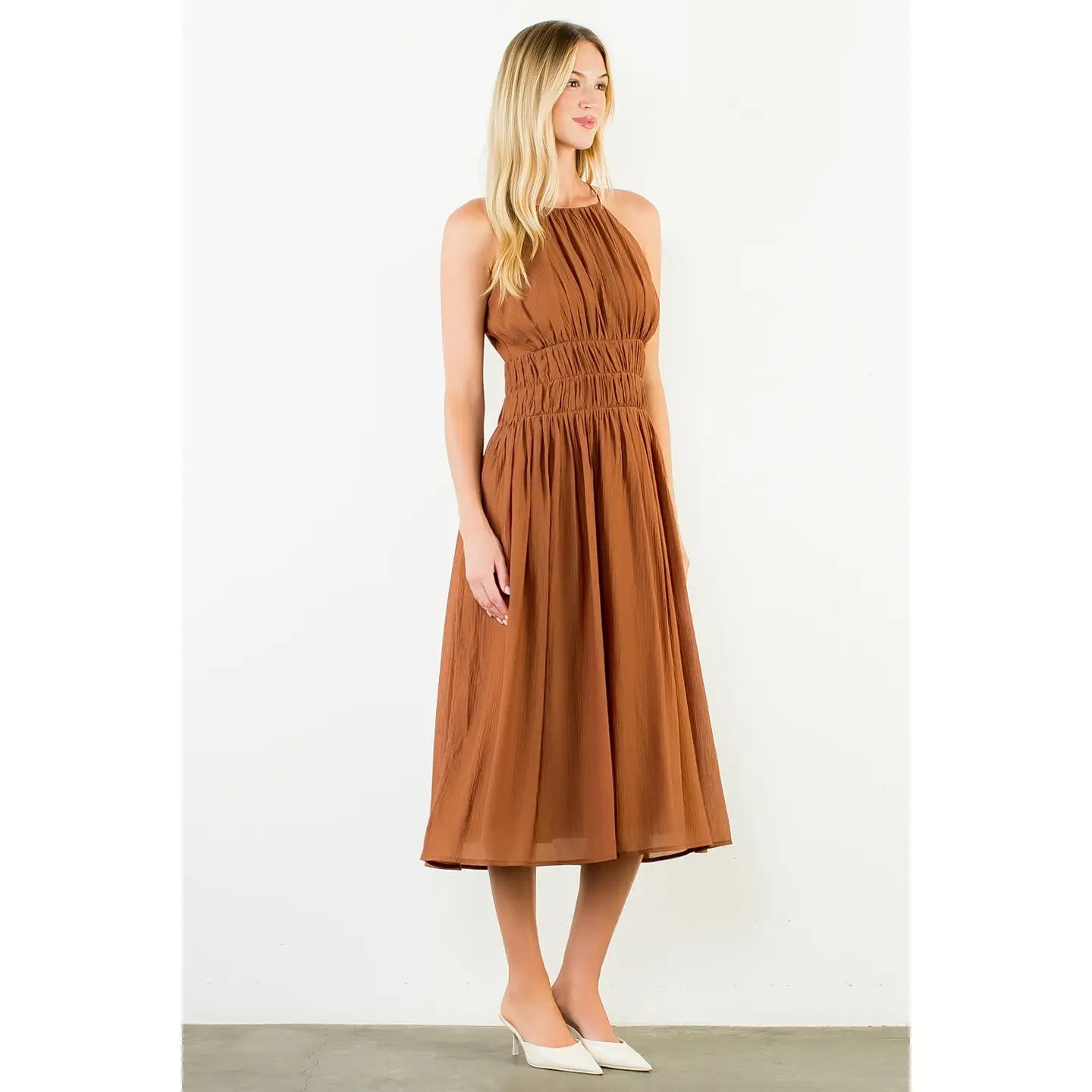 Sleeveless Crinkled Midi Dress