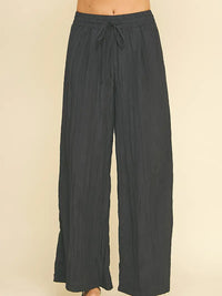 The Woven Pant