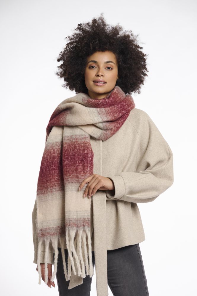 Erica Scarf