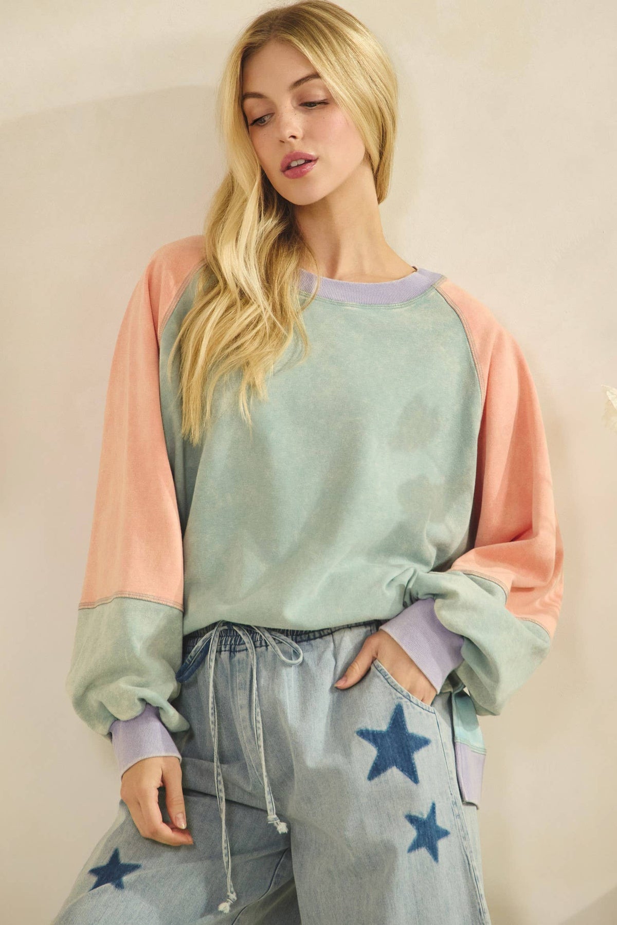 Cloud Pop Pullover