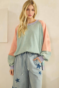 Cloud Pop Pullover
