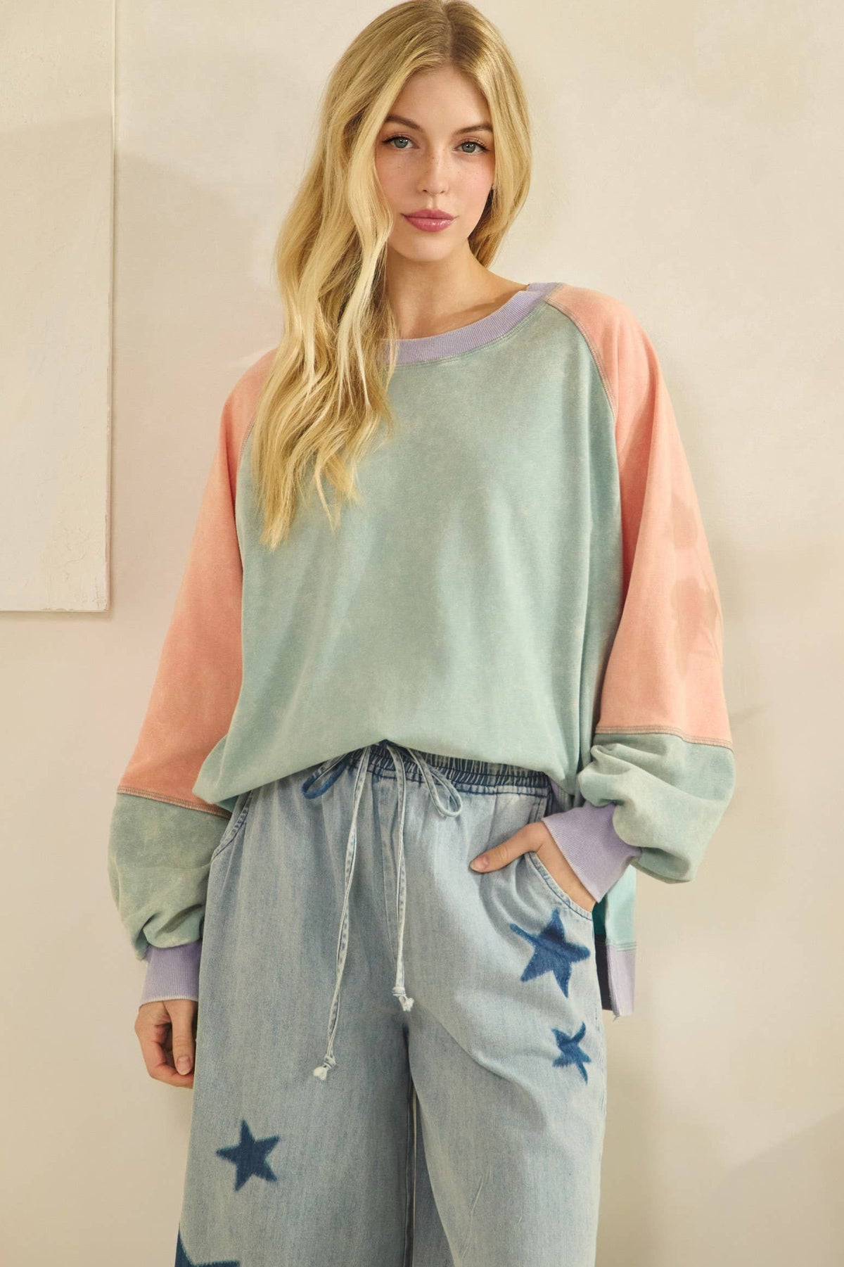 Cloud Pop Pullover