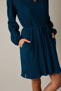 NOTCH NECK LONG SLEEVE WAIST TIE MINI DRESS