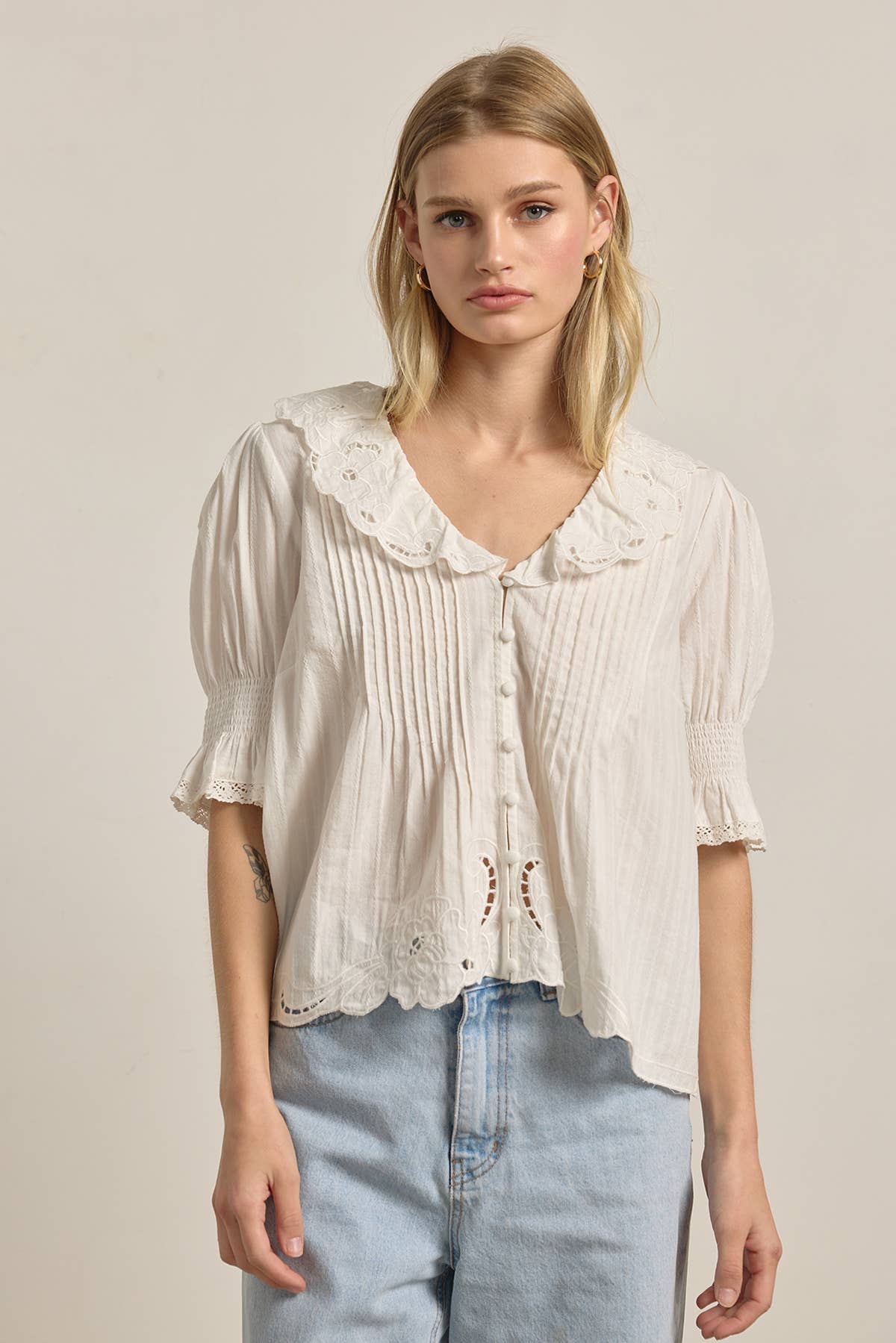 Embroidered Collar Button Blouse