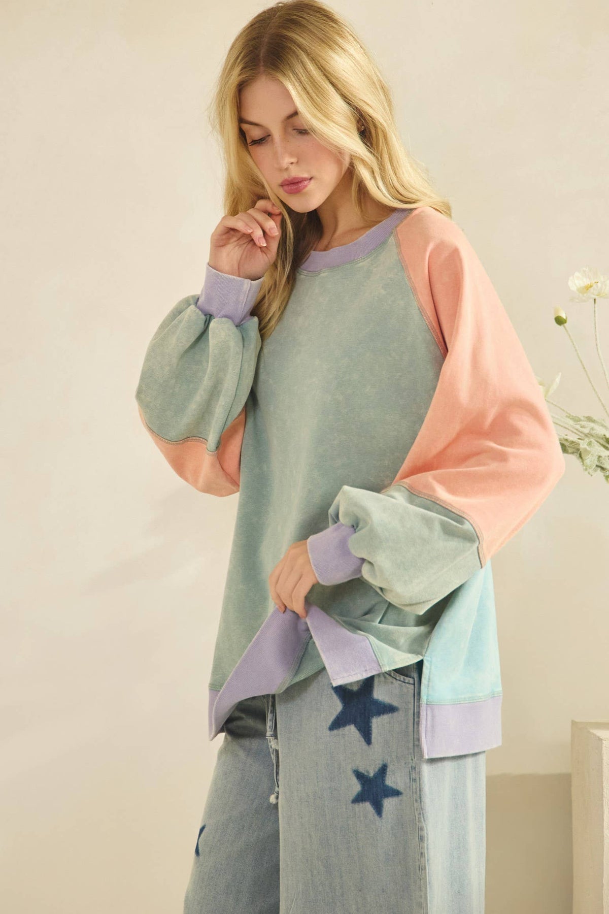 Cloud Pop Pullover