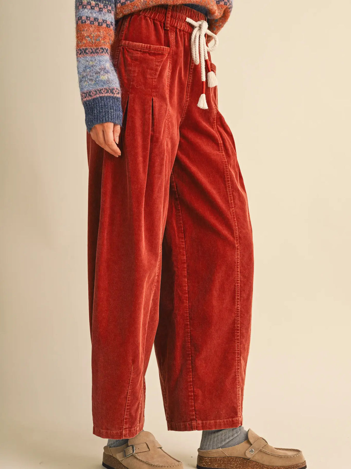 Washed Corduroy Pleated Barrel Pants