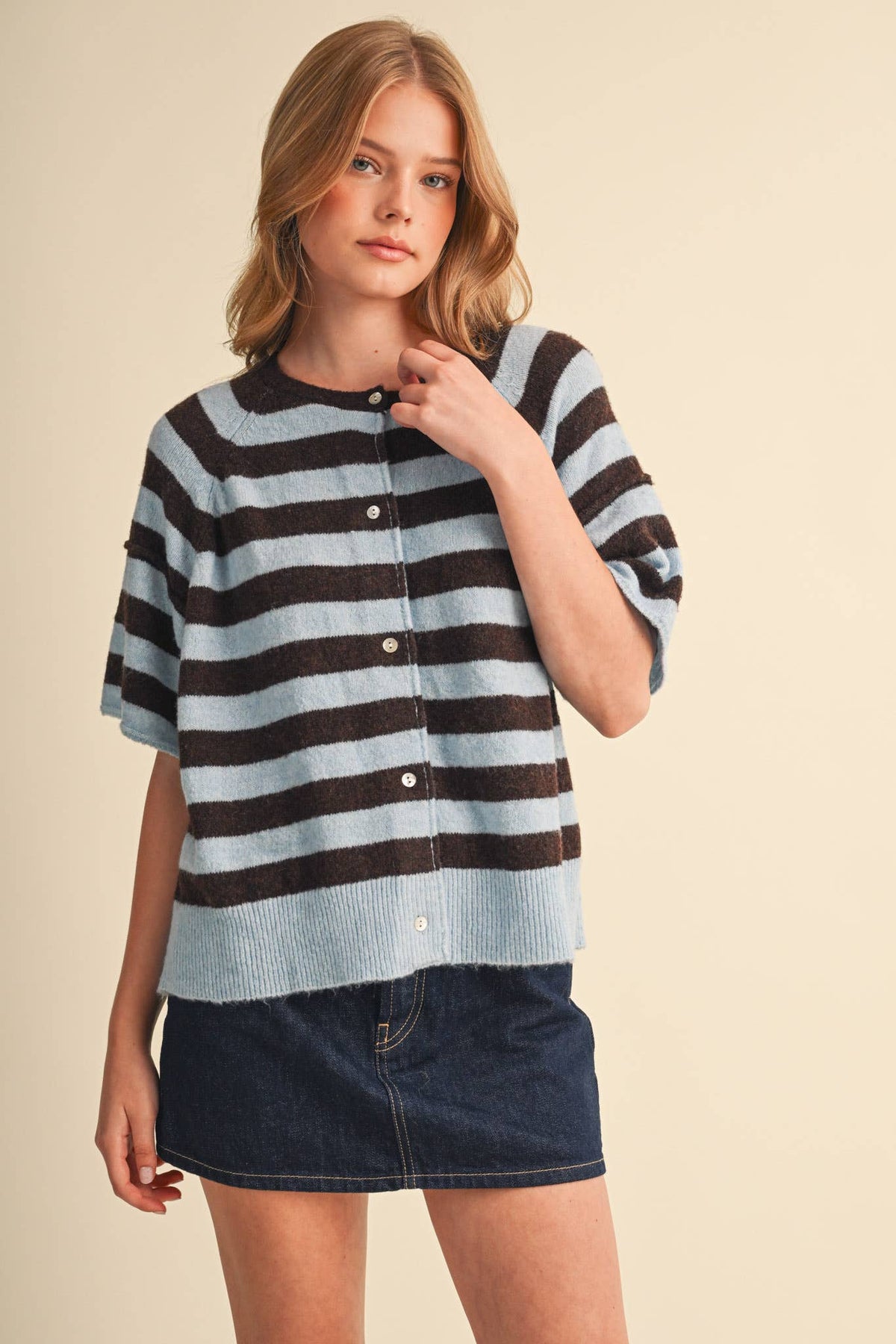 Striped Short Sleeve Sweater Caridgan