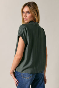 Collard Wide Shoulder Button Down Shirt