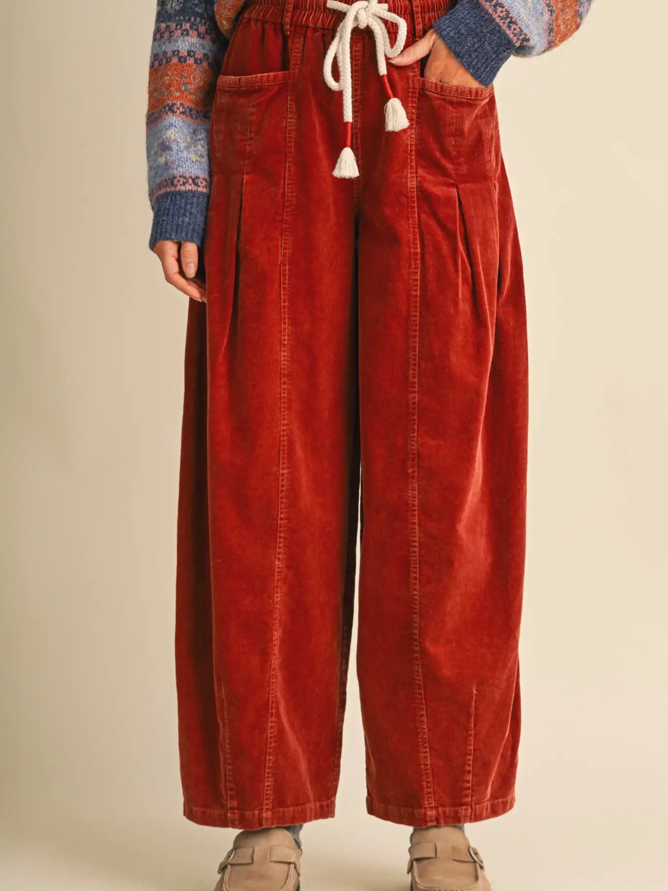 Washed Corduroy Pleated Barrel Pants
