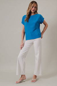 Short Roll-up Sleeve Top