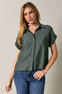 Collard Wide Shoulder Button Down Shirt