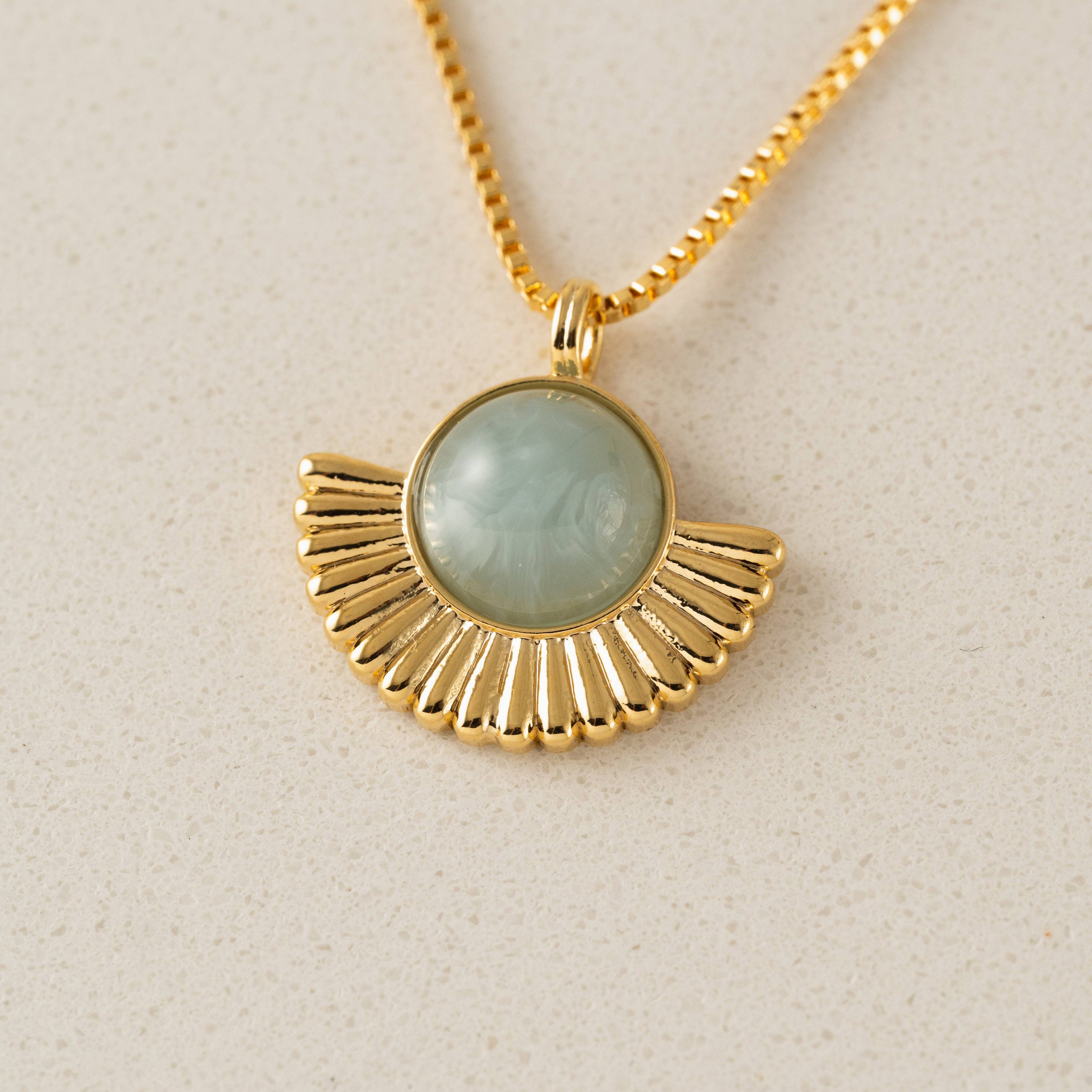 Moonpetal Pendant Necklace | Homaica Stone | Gold-Plated