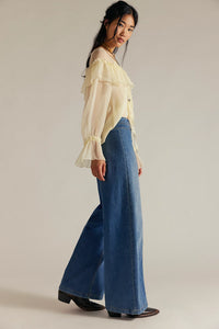 The Libre Wide Leg Jean