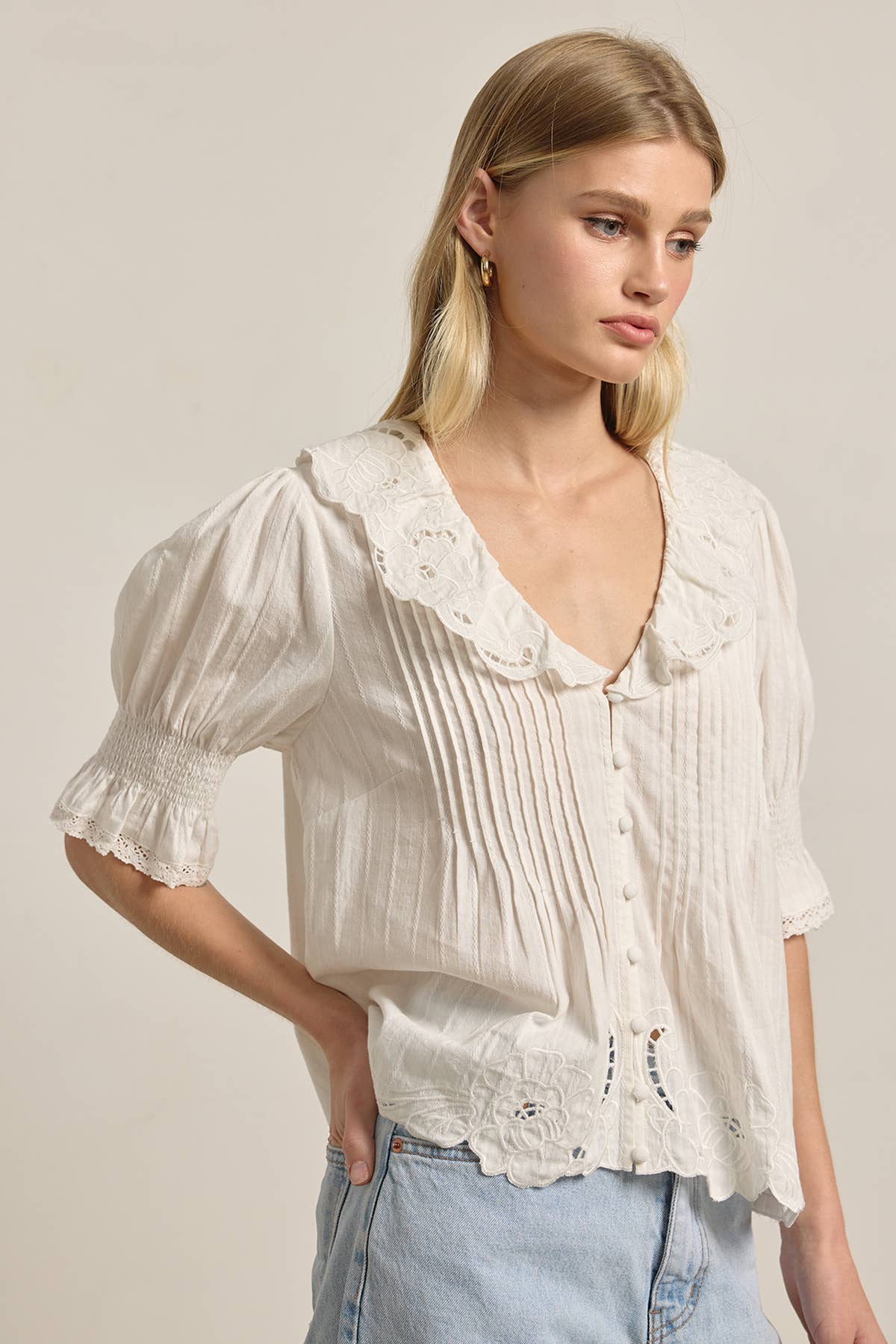 Embroidered Collar Button Blouse