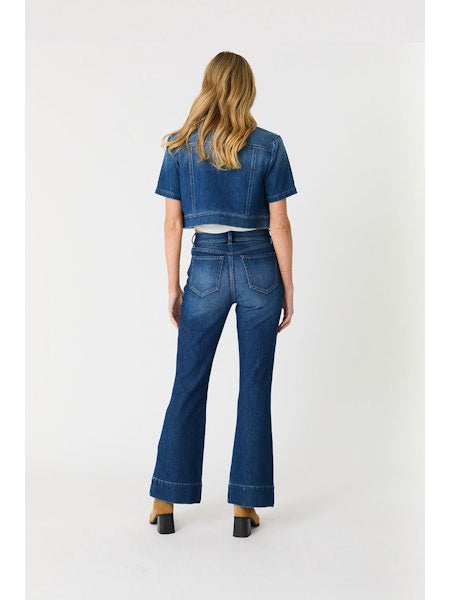 The Claudia Flare