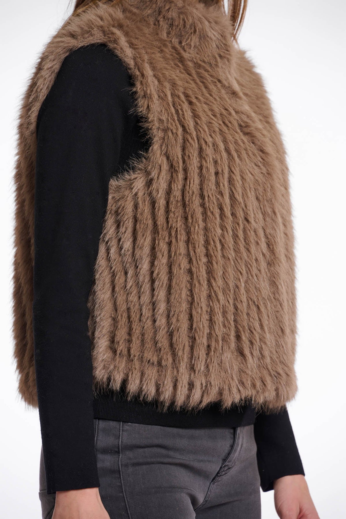 The Dava Vest