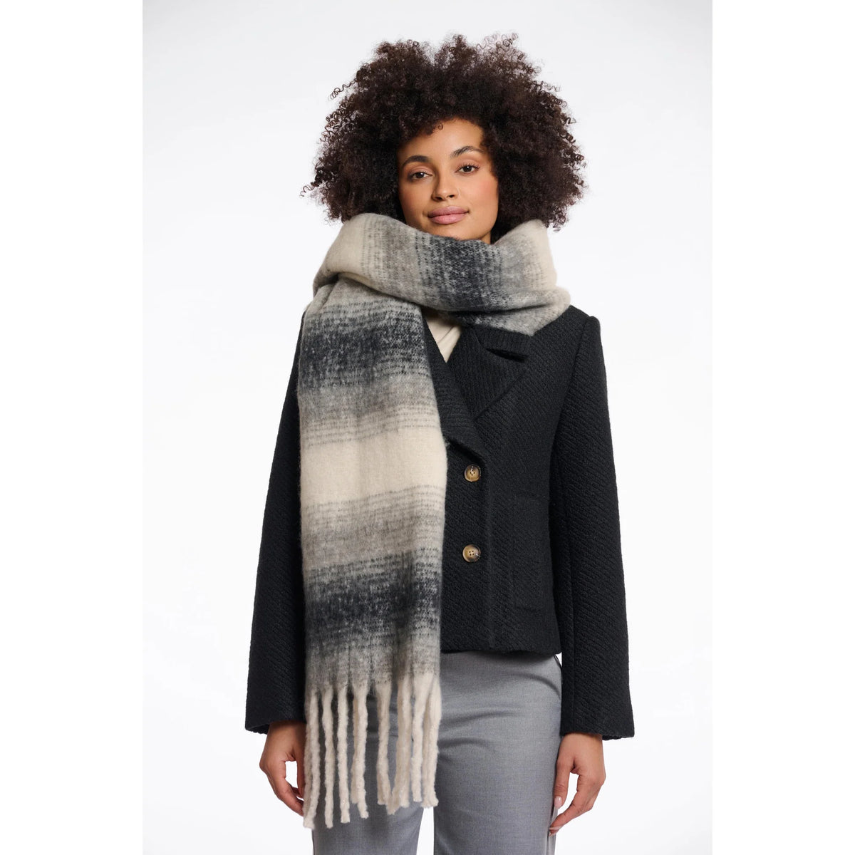 Erica Scarf