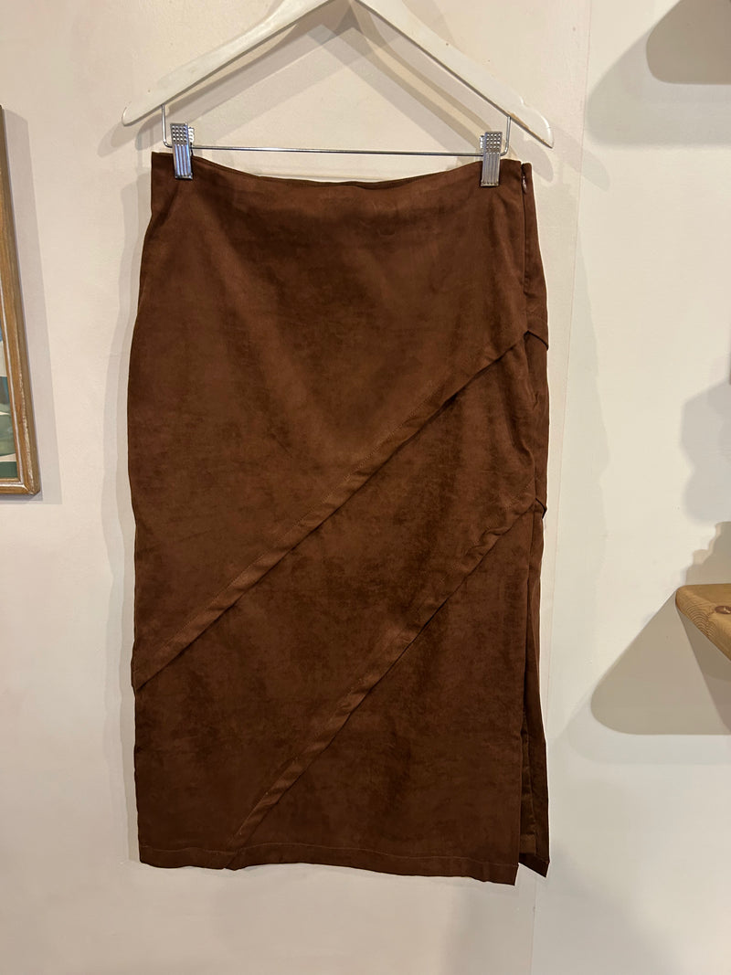 The Suede-feel Skirt
