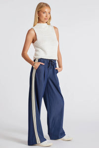 SPORTY TENCEL PULL-ON PANT