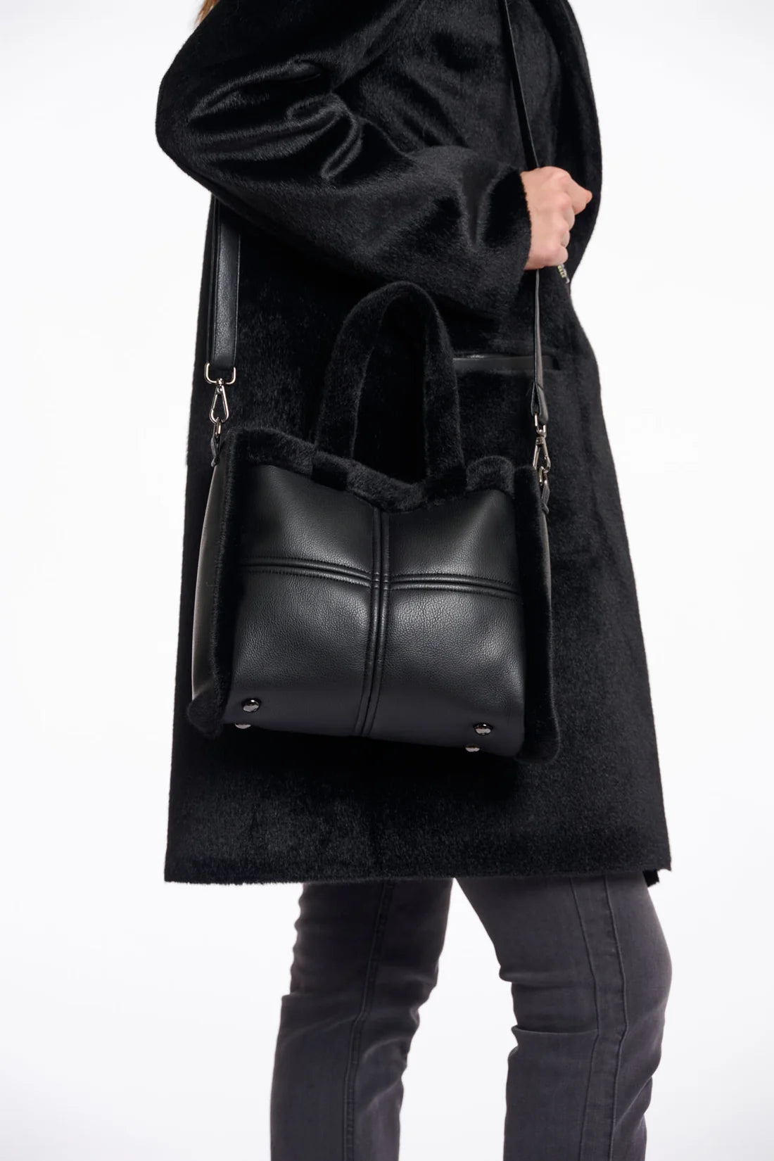 Jasha Small Shopper