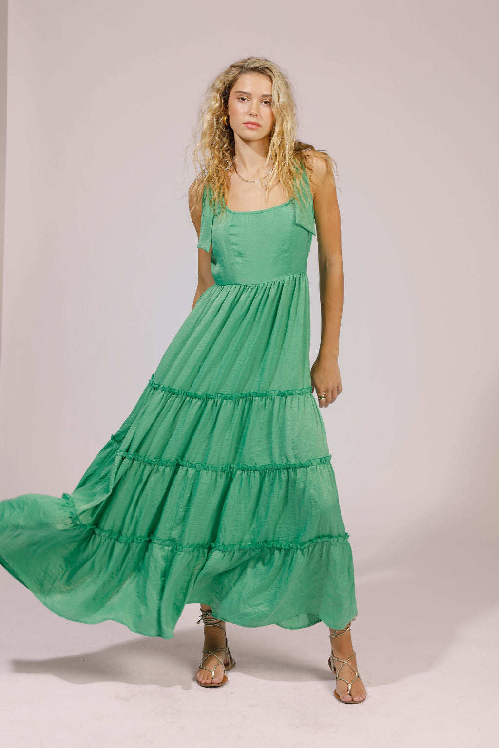 Green maxi dress with ties