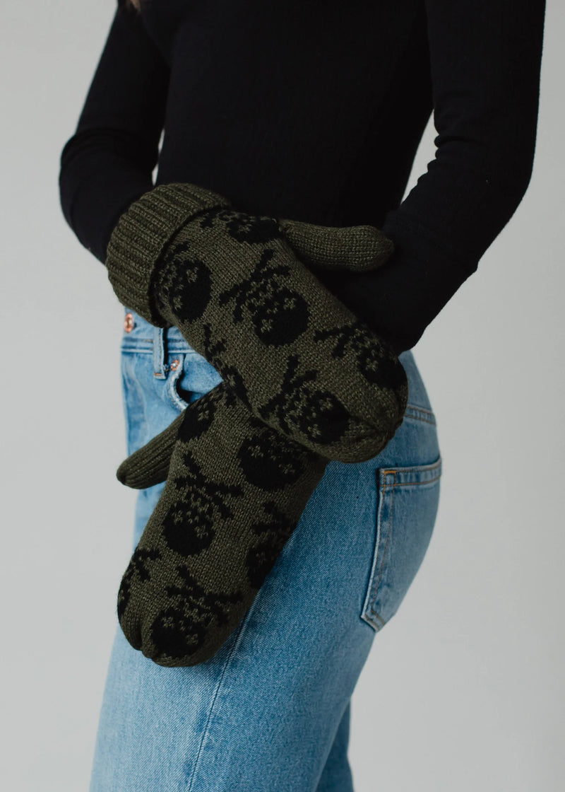 Skull Mittens