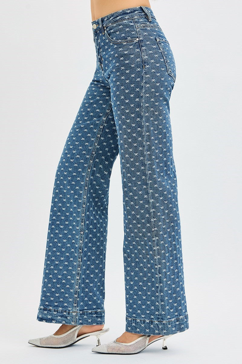 The Bow Jean