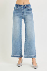 Risen High Rise-Crop Wide-Front Yoke Detail Jeans -Stretchy