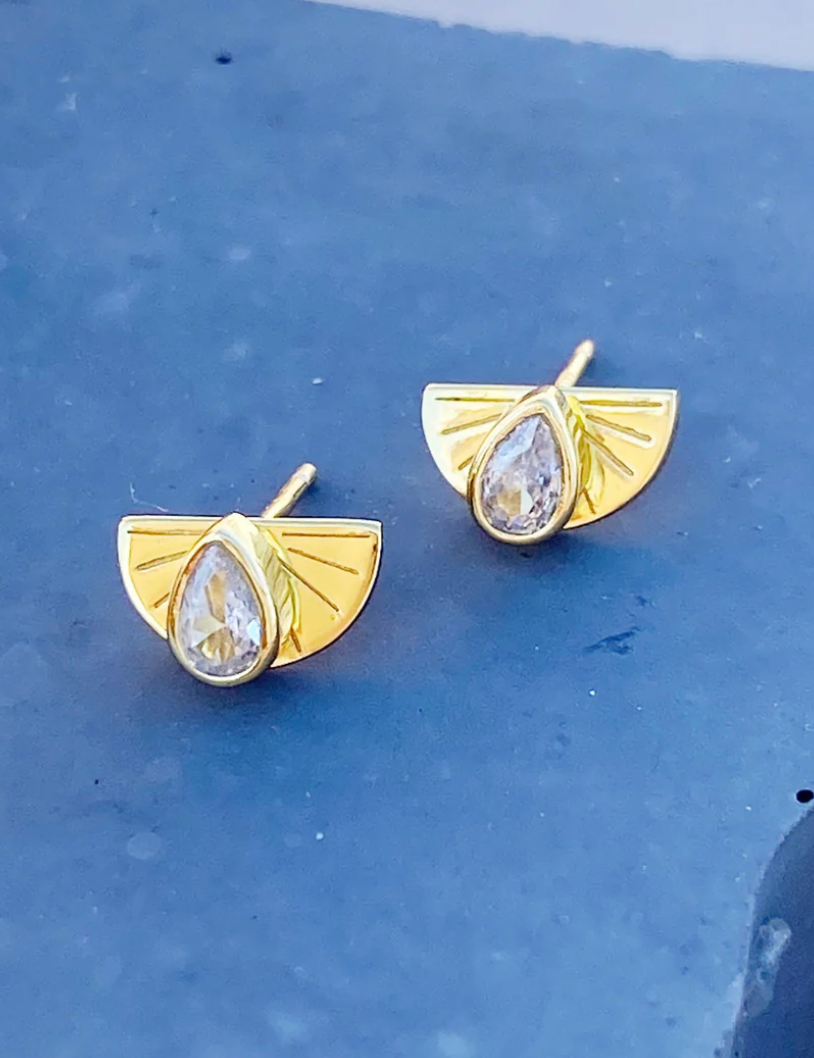 Hayley Studs + Sola Plate