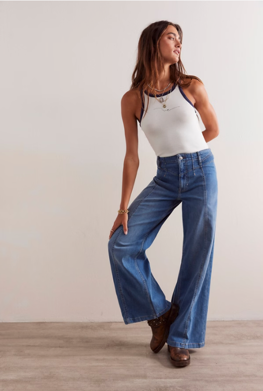 The Libre Wide Leg Jean
