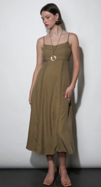 Ivy Embroidery Lace Midi Dress