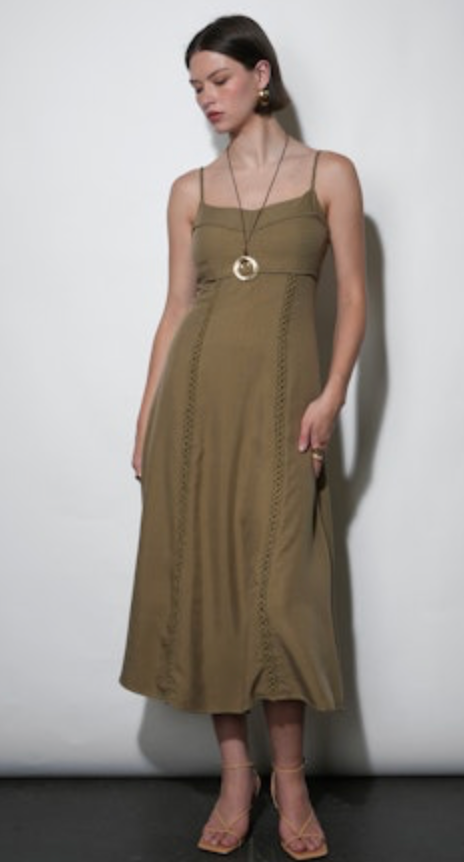 Ivy Embroidery Lace Midi Dress