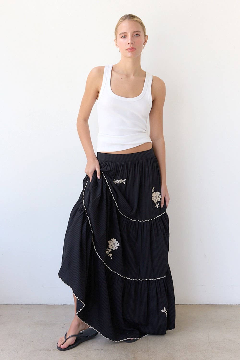 Embroidery Tiered Maxi Skirt