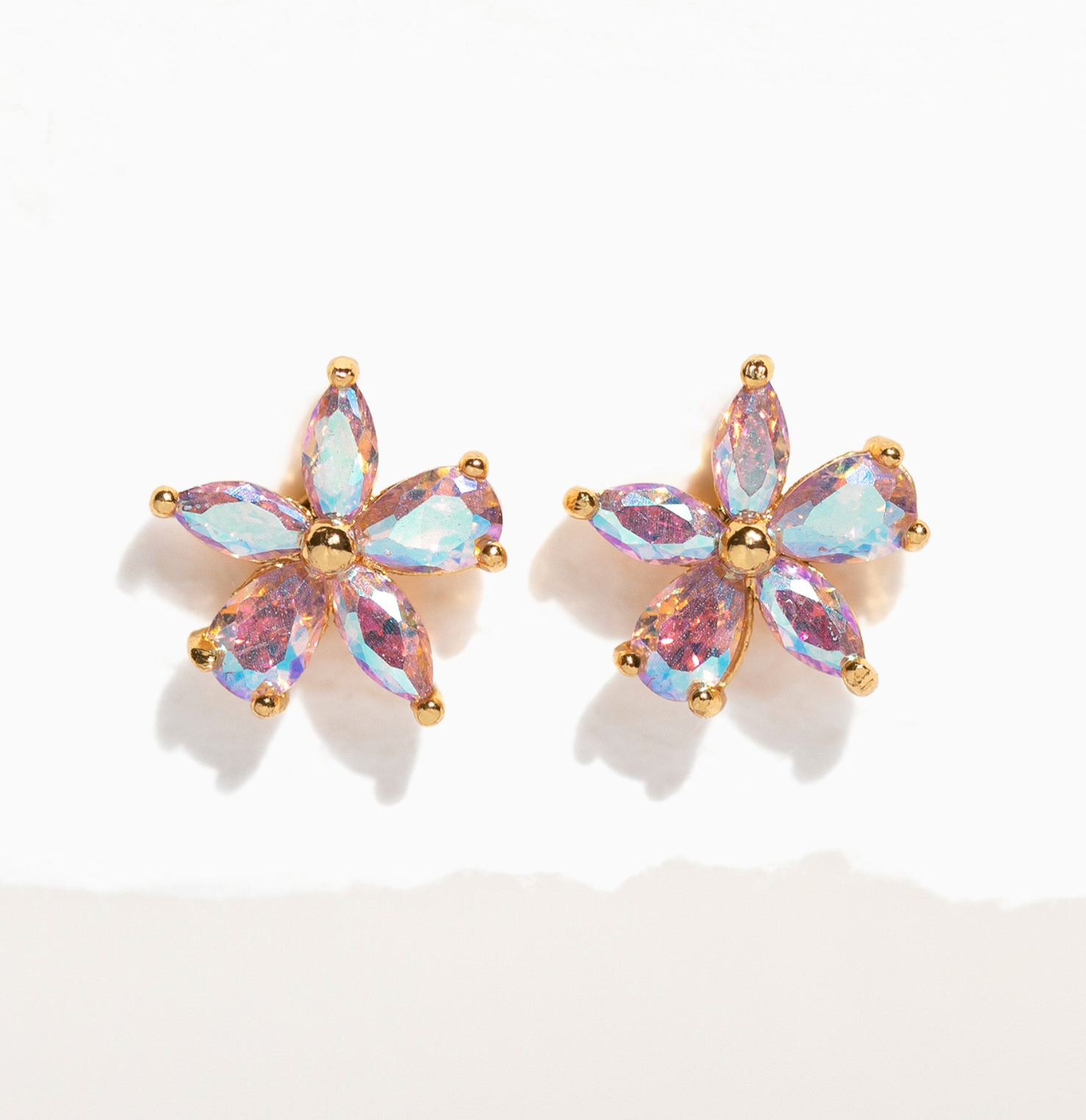 Gardenia Studs