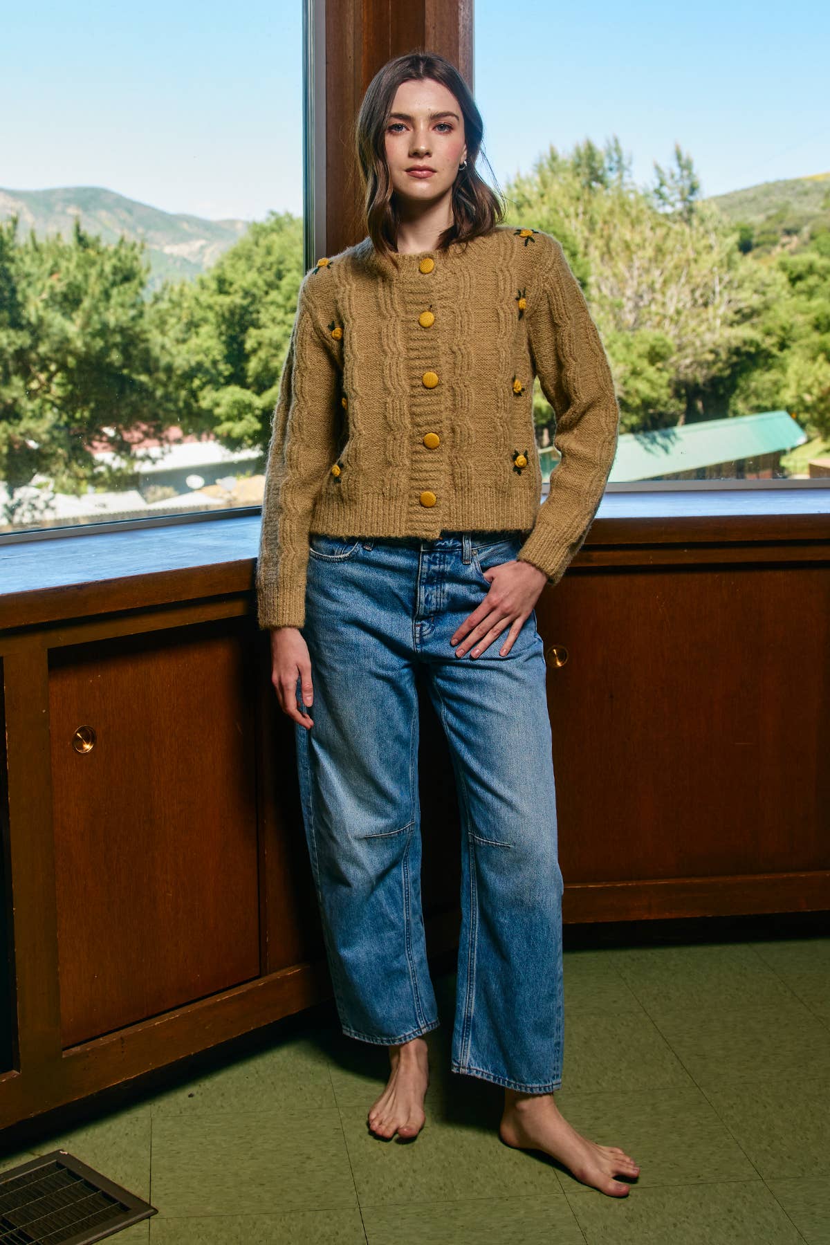 Textured Knit Cardigan with 3D Floral Embroidery