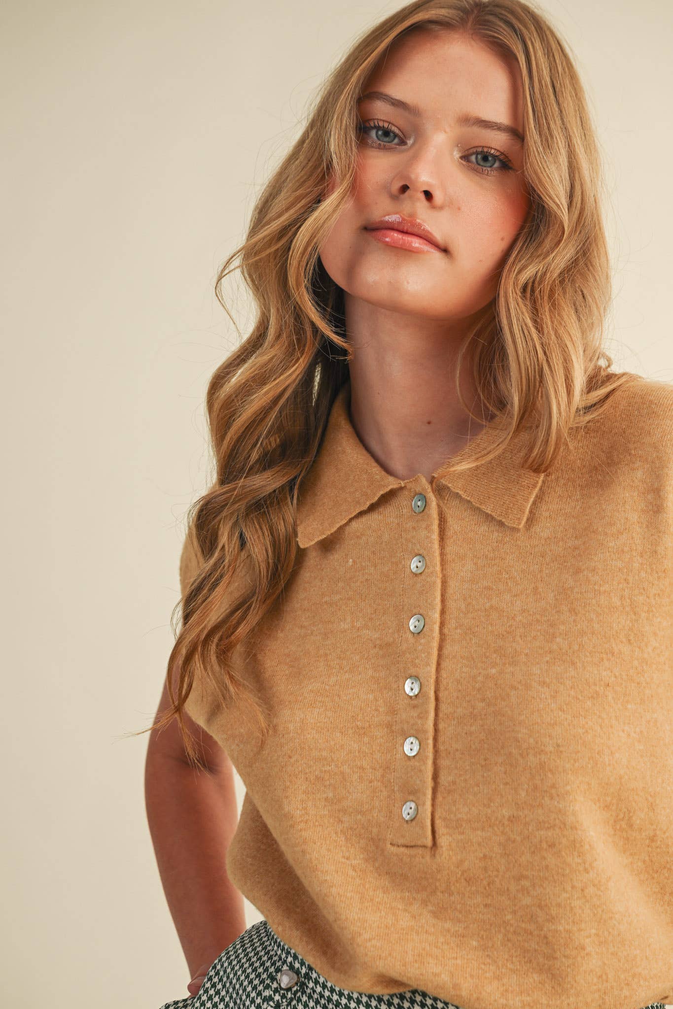 Cap Sleve Collared Sweater Vest