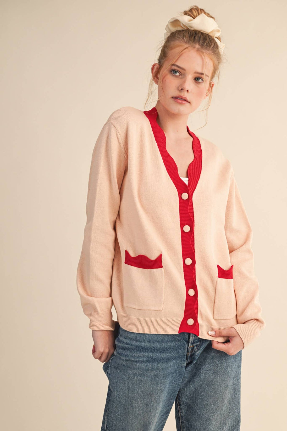 Scalloped Sweater Cardigan