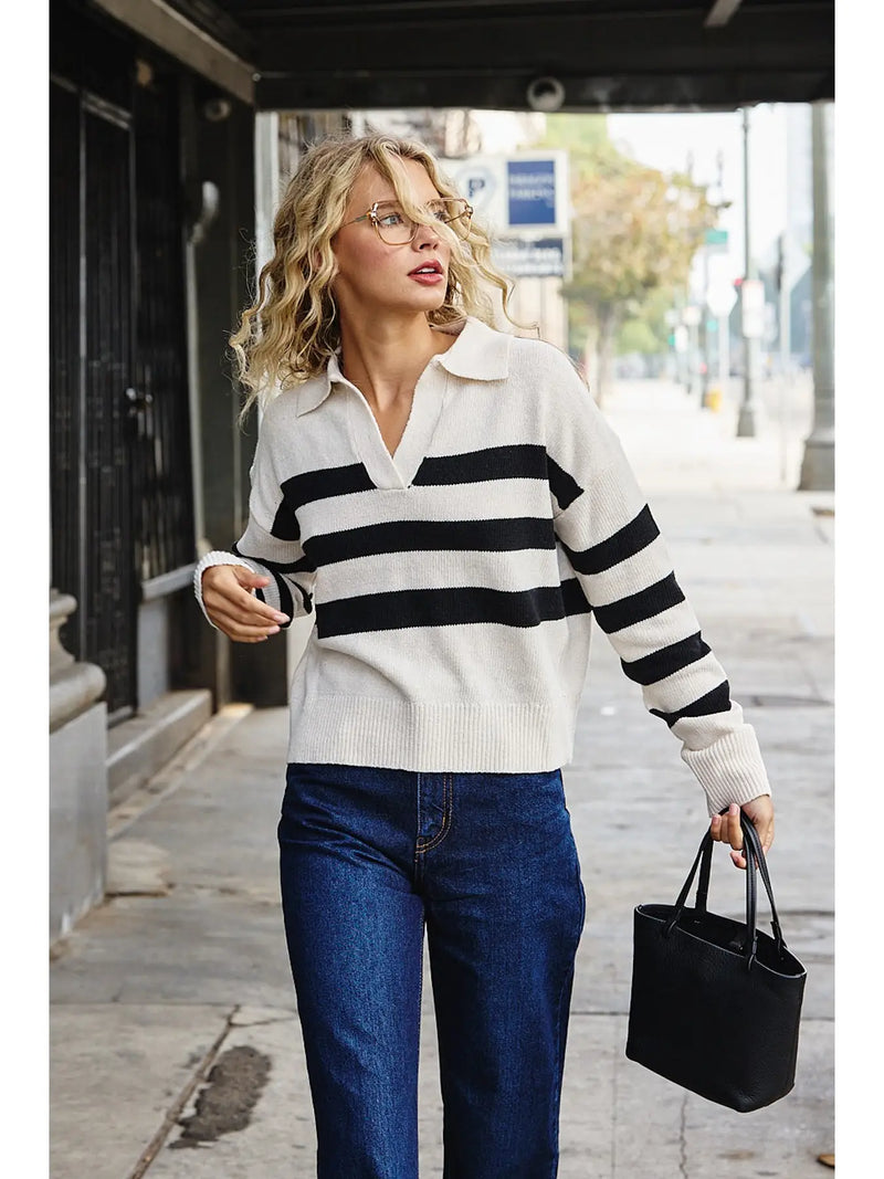 Open Collar stripe knit top