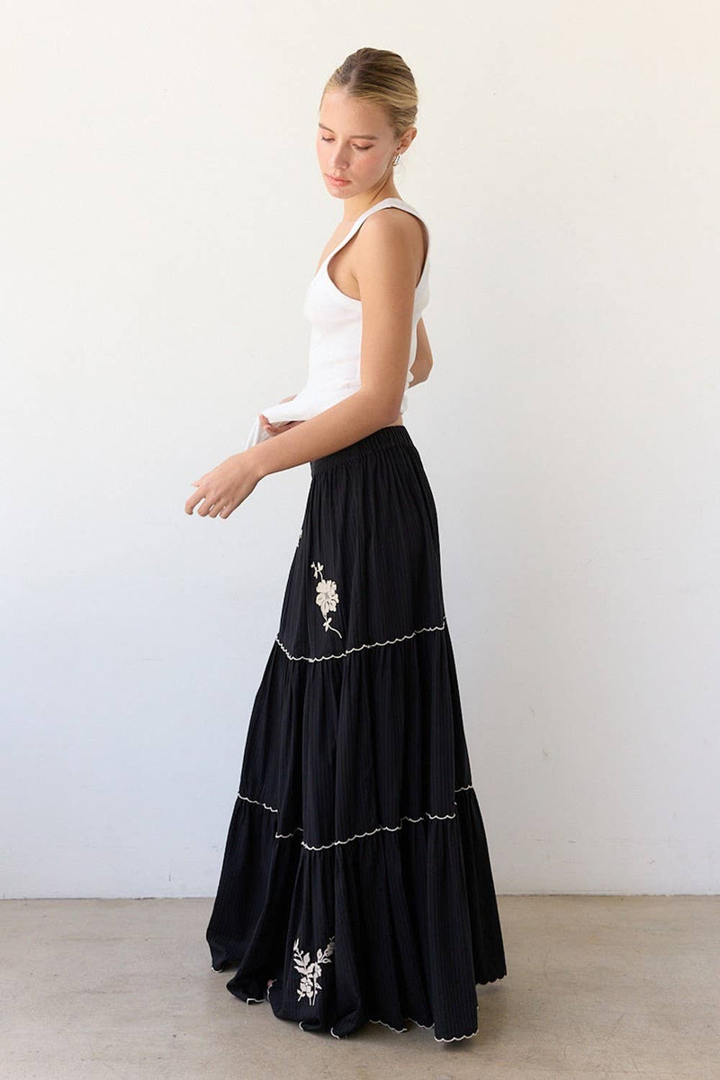 Embroidery Tiered Maxi Skirt