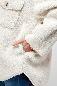 OVERSIZE SHEEP FUR BUTTON JACKET