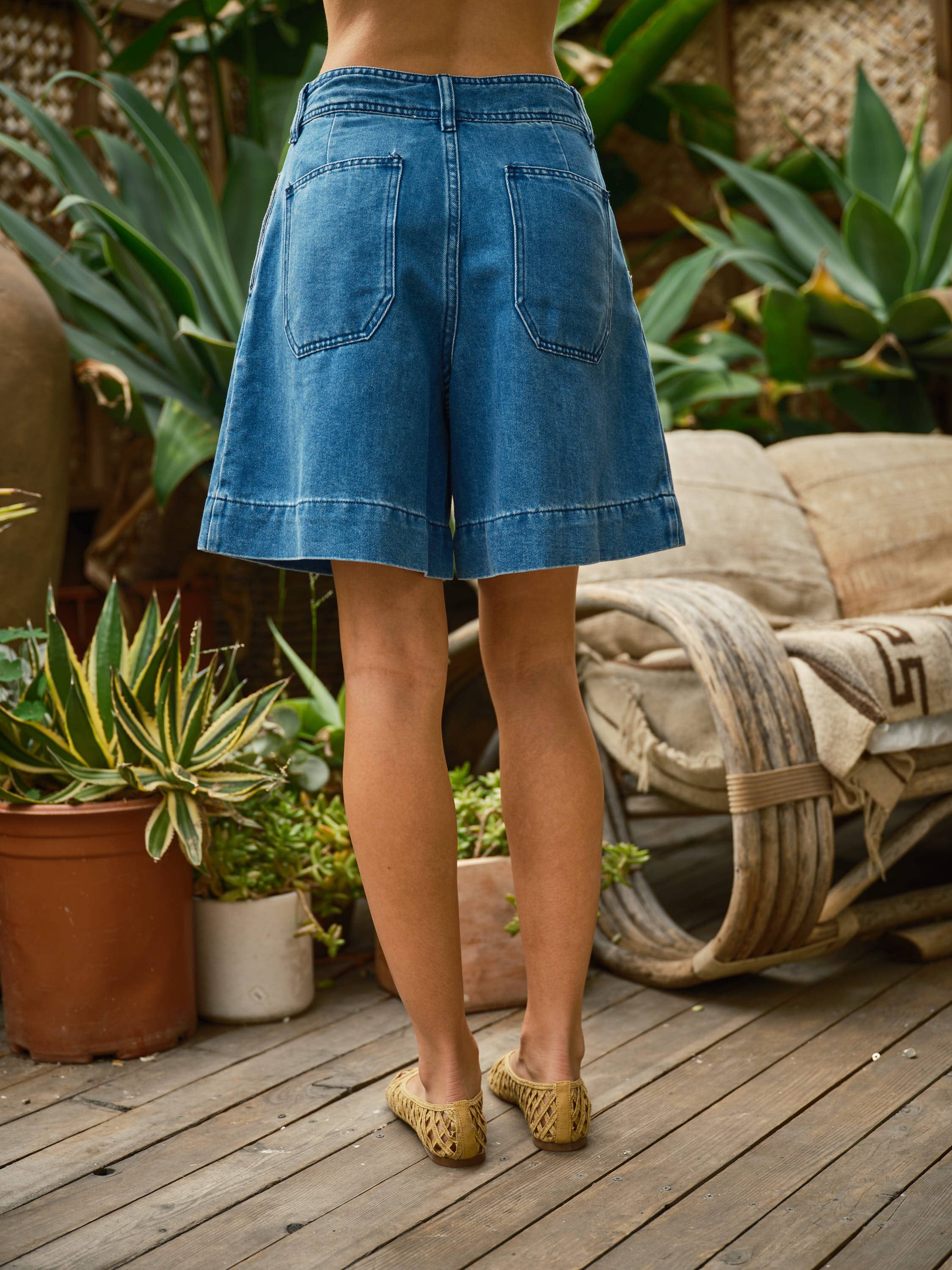 Ruffle Pocket Bermuda Denim Shorts