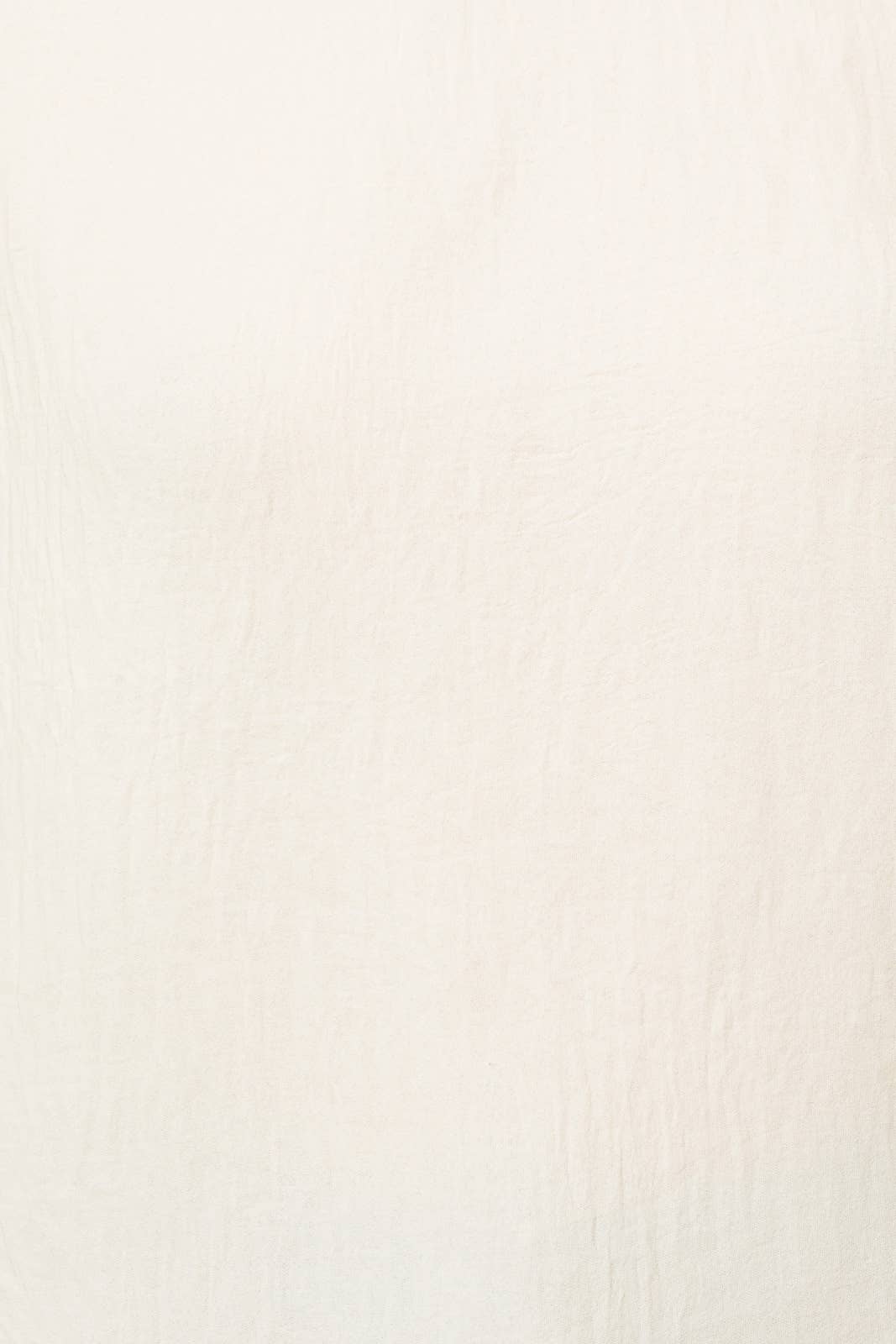 Short Roll-up Sleeve Top