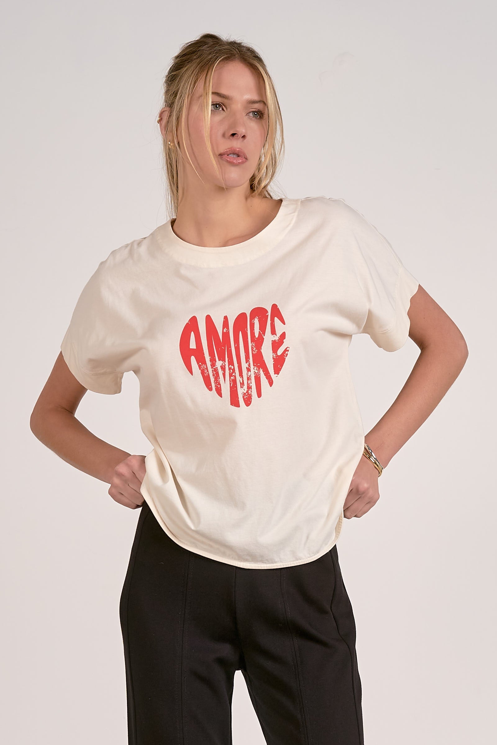 Amour Tee